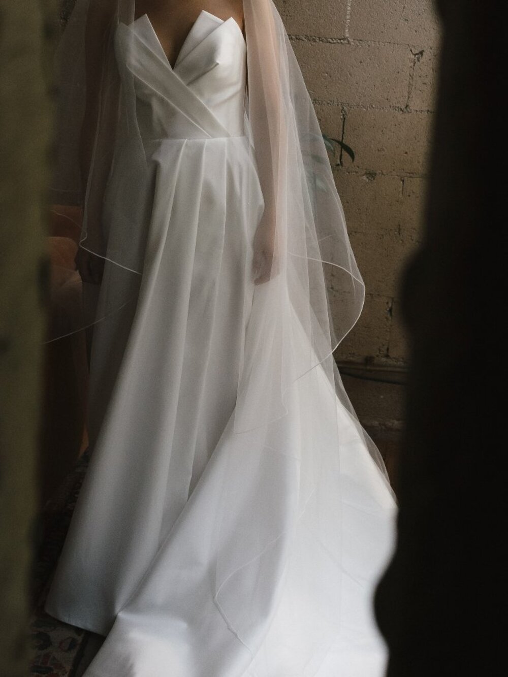 Suzanne Neville Penny Wedding Dress US 4-6